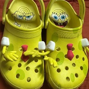 CROCS SpongeBob Yellow Clog Sandals